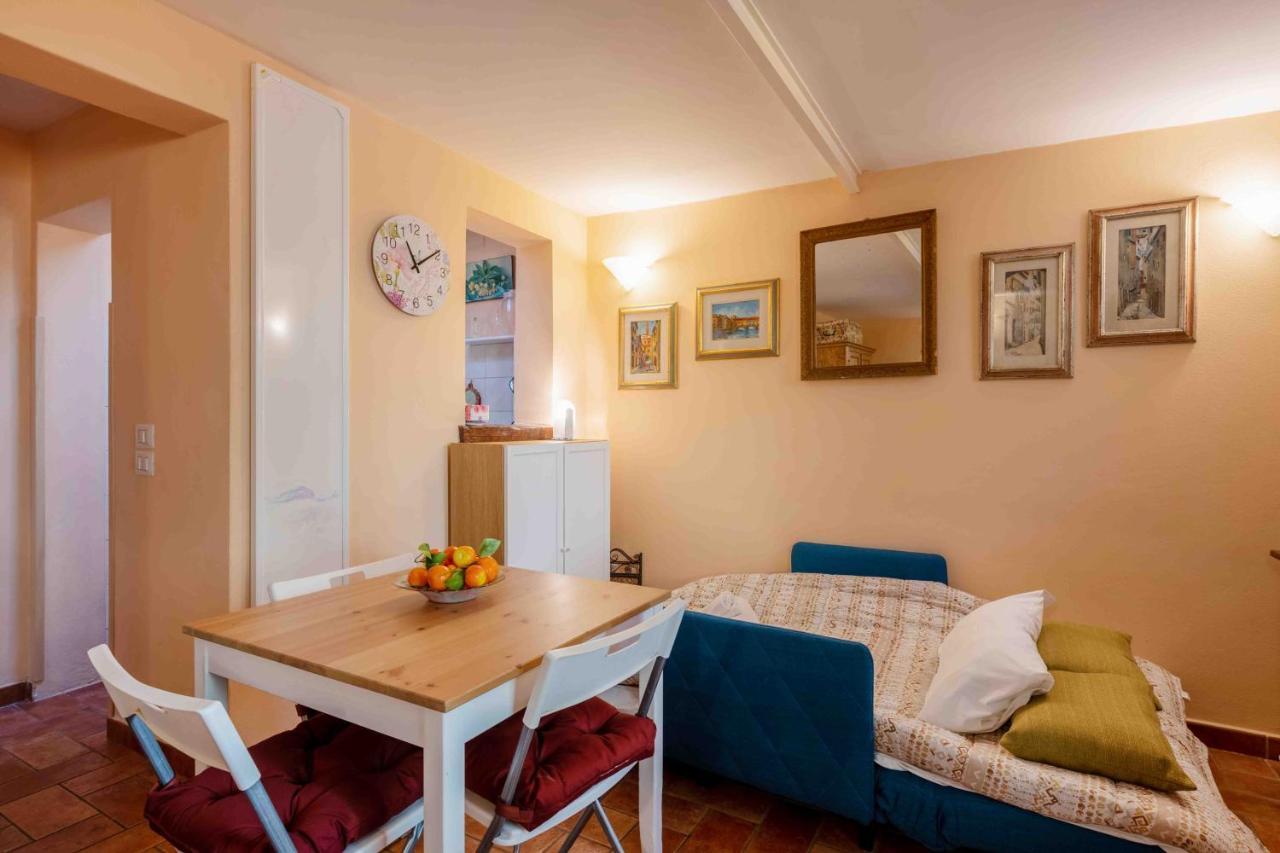 San Frediano Cozy Studio With Private Patio Apartment Florence Luaran gambar